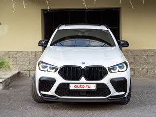 2022 BMW X6 M Competition III (F96), белый, 11800000 рублей, вид 1