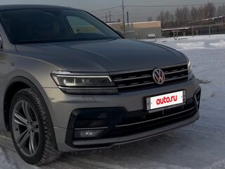 2019 Volkswagen Tiguan II, серебристый, 2175000 рублей, вид 4