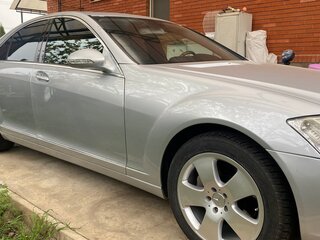 2005 Mercedes-Benz S-Класс 350 V (W221), серебристый, 1400000 рублей, вид 4