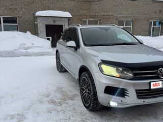 2011 Volkswagen Touareg II, серебристый, 2000000 рублей, вид 5