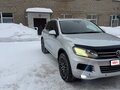 2011 Volkswagen Touareg II, серебристый, 2000000 рублей - вид 4