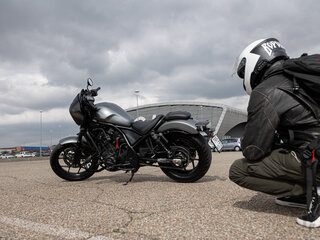2024 Honda CMX 1100 Rebel, серый, 900000 рублей, вид 3