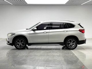2019 BMW X1 18i sDrive II (F48), белый, 1590000 рублей, вид 4