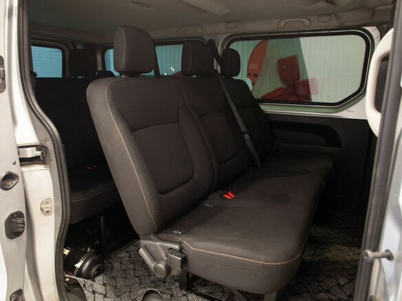 2015 Renault Trafic III, серебристый, 1895000 рублей - вид 30