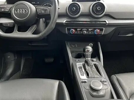 2023 Audi Q2 L 35 TFSI I Рестайлинг, синий, 2070504 рублей, вид 5