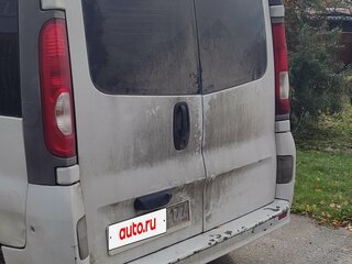 2007 Renault Trafic II Рестайлинг, белый, 600000 рублей, вид 3
