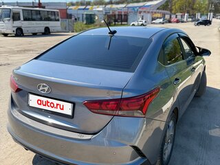 2020 Hyundai Solaris II Рестайлинг, серый, 1330000 рублей, вид 4