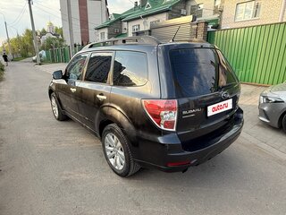 2011 Subaru Forester III Рестайлинг, серый, 1150000 рублей, вид 4