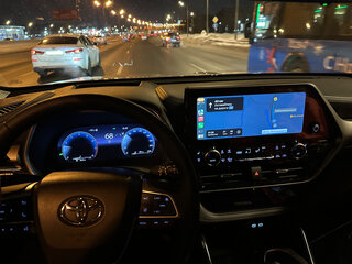 2023 Toyota Highlander IV (XU70), серый, 6500000 рублей, вид 4