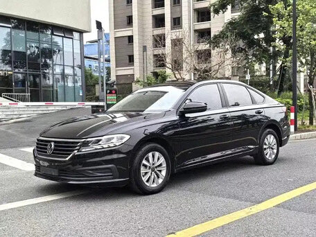 2022 Volkswagen Lavida III, чёрный, 1200000 рублей, вид 3