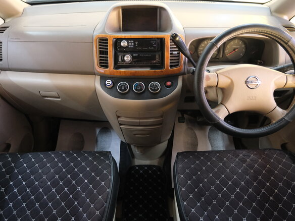 2002 Nissan Serena II (C24), белый - вид 11