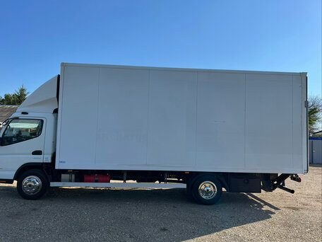2017 Fuso (Mitsubishi) Canter, белый, 3350000 рублей, вид 3