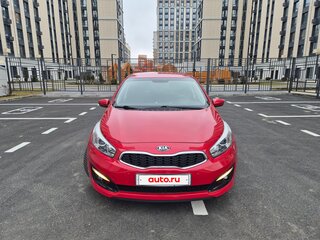 2018 Kia Ceed II Рестайлинг, красный, 1460000 рублей, вид 3