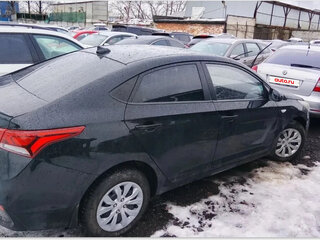 2017 Hyundai Solaris II, чёрный, 830000 рублей, вид 2