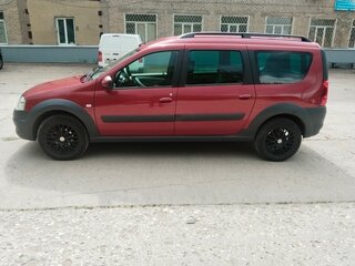 2020 Lada (ВАЗ) Largus Cross I, красный, 850000 рублей, вид 3