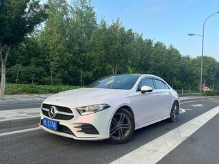 2023 Mercedes-Benz A-Класс 180 Long IV (W177) Рестайлинг, белый, 1540000 рублей, вид 3