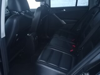 2009 Volkswagen Tiguan I, чёрный, 850000 рублей, вид 4