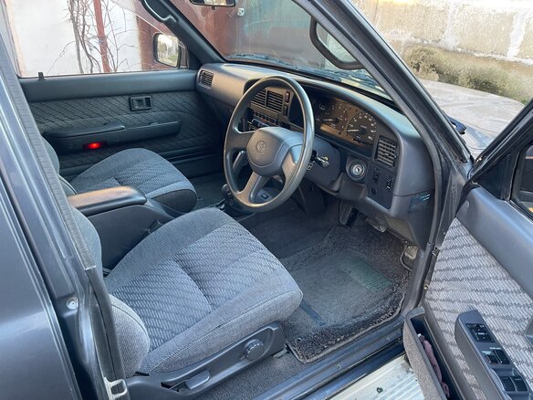 1994 Toyota Hilux Surf II Рестайлинг, серый, 899999 рублей - вид 6