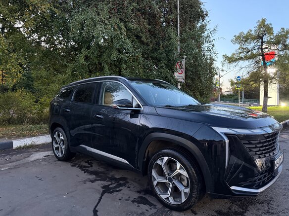 2023 Geely Atlas II, чёрный, 2300000 рублей - вид 1