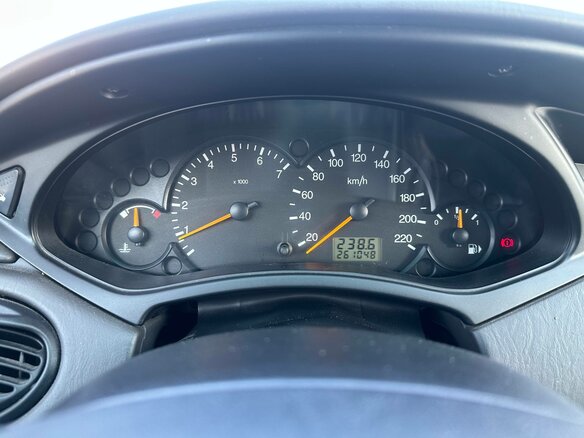 2004 Ford Focus I Рестайлинг, бежевый, 375000 рублей - вид 8
