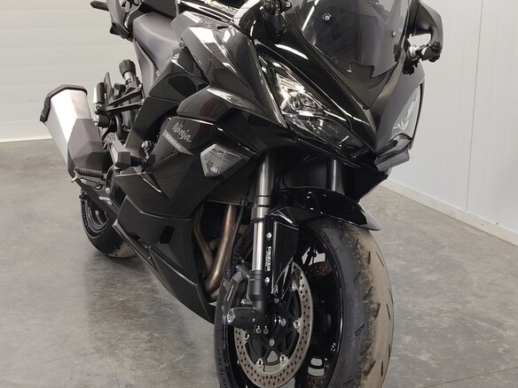 2020 Kawasaki Z 1000SX, чёрный, 1029000 рублей - вид 2