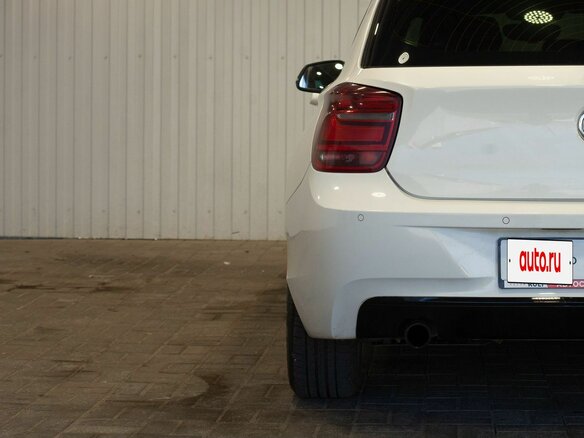 2012 BMW 1 серии 118i II (F20/F21), белый, 1295000 рублей - вид 12