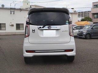 2019 Honda N-WGN I Рестайлинг, белый, 594000 рублей, вид 4