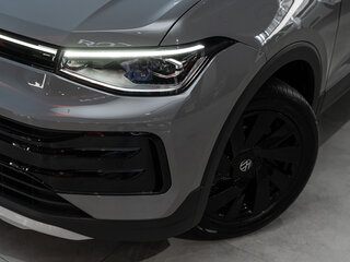 2025 Volkswagen Tharu XR 300 TSI, серый, 3150000 рублей, вид 2
