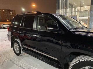 2018 Toyota Land Cruiser 200 Series Рестайлинг 2, чёрный, 8500000 рублей, вид 4