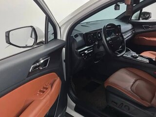 2025 Kia Sportage V Рестайлинг, белый, 3150000 рублей, вид 4