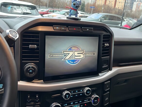 2023 Ford F-150 XIV, белый, 5950000 рублей - вид 2