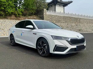 2023 Skoda Octavia IV (A8), белый, 2229208 рублей, вид 2