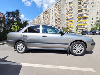 2003 Mitsubishi Carisma I Рестайлинг, серебристый, 380000 рублей, вид 5