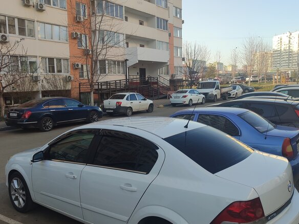 2008 Opel Astra H Рестайлинг, белый, 600000 рублей - вид 6