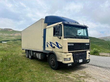 1998 DAF XF 95, бежевый, 2100000 рублей, вид 1