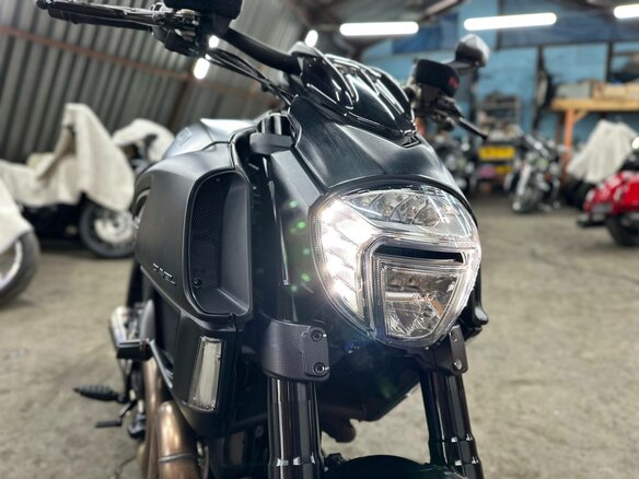 2014 Ducati Diavel, чёрный, 1250000 рублей - вид 9
