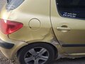 2002 Peugeot 307 I, жёлтый, 270000 рублей - вид 8