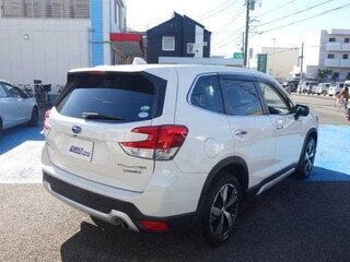 2020 Subaru Forester MHEV V, белый, 2150000 рублей, вид 5