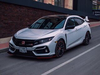 2021 Honda Civic X Рестайлинг, белый, 2600000 рублей, вид 1