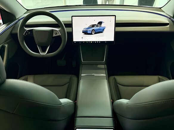 2025 Tesla Model Y Standard I Рестайлинг, серебристый - вид 12