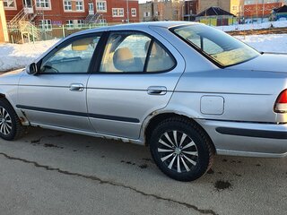 2001 Nissan Sunny N16, серебристый, 149500 рублей, вид 3