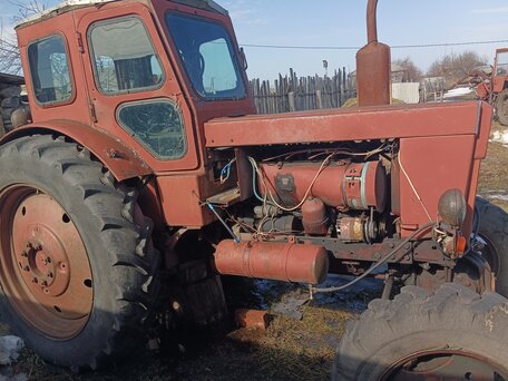 1993 ЛТЗ Т-40АМ, красный, 300000 рублей, вид 2