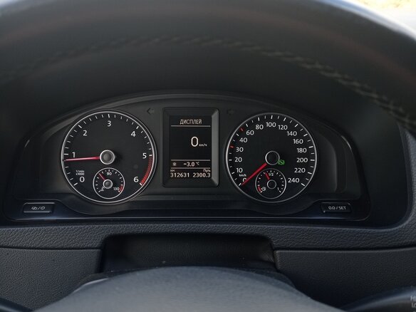 2013 Volkswagen Multivan T5 Рестайлинг, серебристый, 2575000 рублей - вид 19