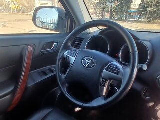 2013 Toyota Highlander II (XU40) Рестайлинг, чёрный, 2000000 рублей, вид 3