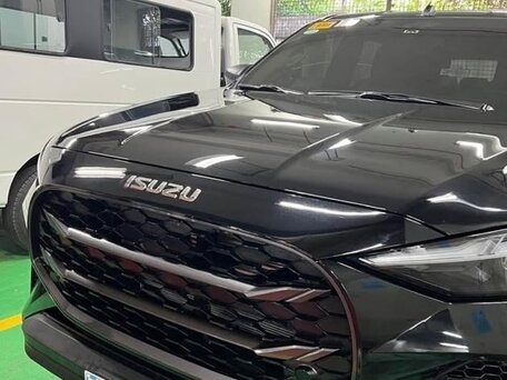 2026 Isuzu MU-X II Рестайлинг, чёрный, 3980000 рублей, вид 5