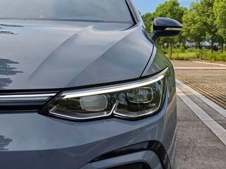 2023 Volkswagen Golf VIII, серый, 1999999 рублей, вид 4