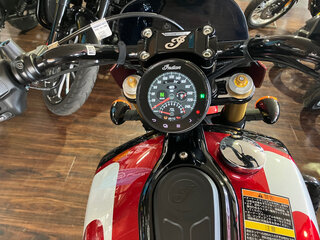 2025 Indian Scout, красный, 1650000 рублей, вид 2