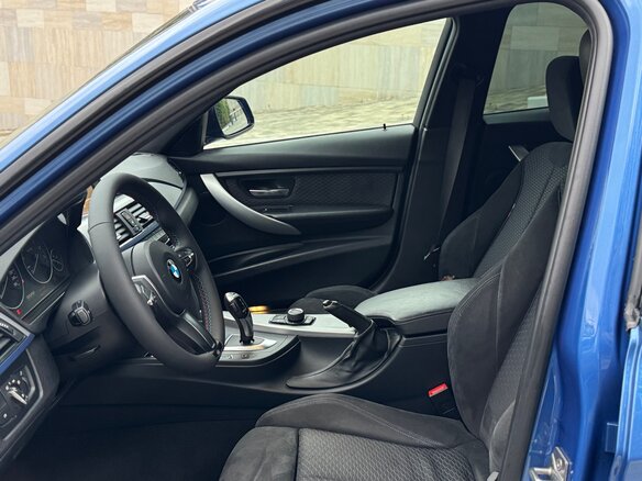 2012 BMW 3 серии 320i xDrive VI (F3x), синий, 1850000 рублей - вид 19