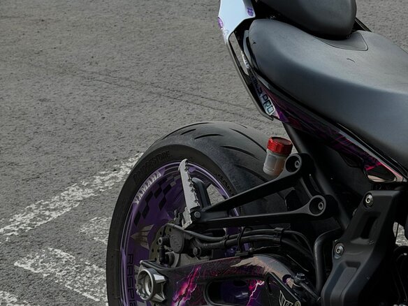 2019 Yamaha MT-07 (FZ-07), фиолетовый, 699000 рублей - вид 4