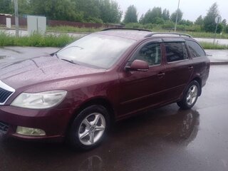 2012 Skoda Octavia II (A5) Рестайлинг, пурпурный, 650000 рублей, вид 2